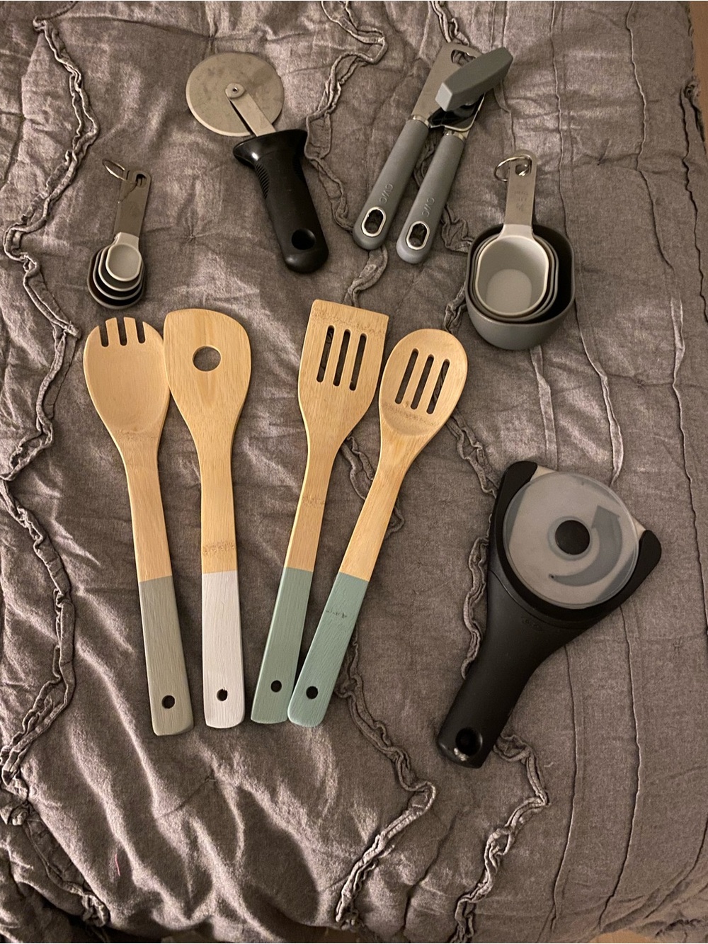 Various cooking accessories